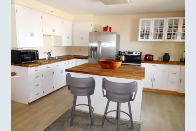 9 Spofford Street, Lewiston, ME 04240 - Photo 2