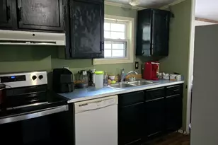 123 Cedar St, Millinocket, ME 04462 - Photo 6