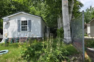 123 Cedar St, Millinocket, ME 04462 - Photo 1