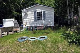 123 Cedar St, Millinocket, ME 04462 - Photo 2