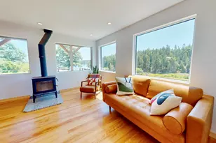 20 Sailors Wy, Vinalhaven, ME 04863 - Photo 8