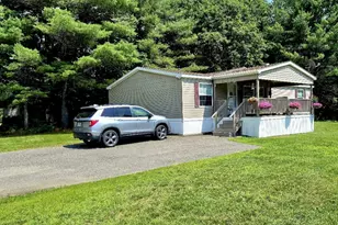 117 Pine Tree Ln, Farmington, ME 04938 - Photo 4