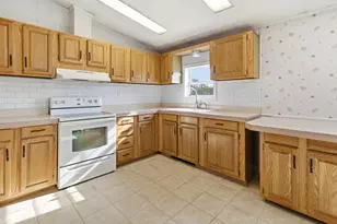 284 Sanders Rd, Livermore, ME 04253 - Photo 10