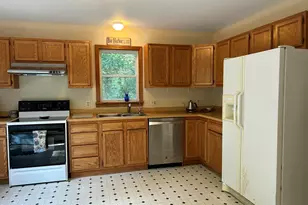 29 Folkestone Dr, Bar Harbor, ME 04609 - Photo 4