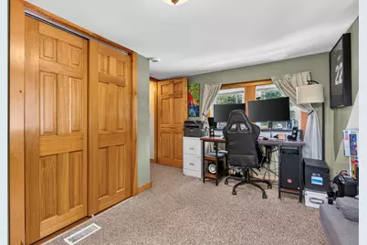 691 Eastern Avenue, Augusta, ME 04330 - Photo 32