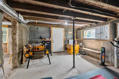 691 Eastern Avenue, Augusta, ME 04330 - Photo 38