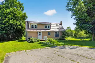 691 Eastern Ave, Augusta, ME 04330 - Photo 4