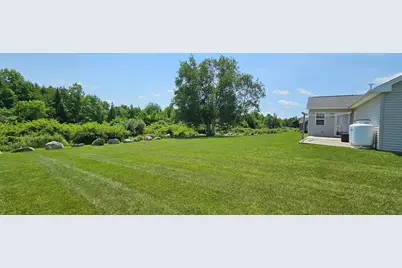 8 Meadow Drive, Waterville, ME 04901 - Photo 2