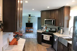 7 Arrowhead Dr, Lisbon, ME 04250 - Photo 4