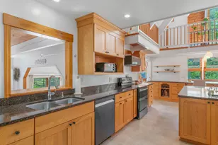 6 Robinson Dr, Rockport, ME 04856 - Photo 4