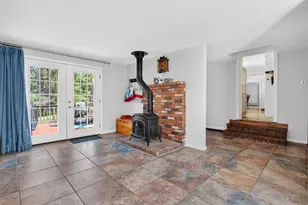 141 Fickett Rd, Pownal, ME 04069 - Photo 2