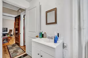 10 Deane St, Portland, ME 04102 - Photo 12