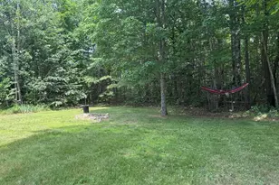 723 Middle Rd, Bradford, ME 04410 - Photo 10