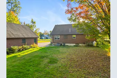 723 Middle Road, Bradford, ME 04410 - Photo 2
