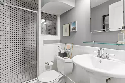 27 Pine Street #7, Portland, ME 04102 - Photo 6