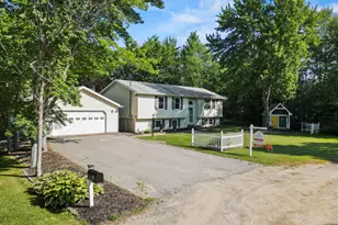68 Lorraine Ave, Brewer, ME 04412 - Photo 6