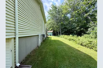 68 Lorraine Avenue, Brewer, ME 04412 - Photo 10