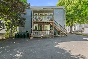 35 Wentworth St, Biddeford, ME 04005 - Photo 4