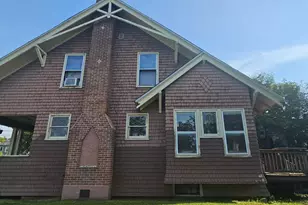 36 Elm St, Fort Fairfield, ME 04742 - Photo 2