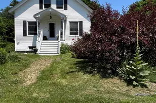 54 Pettingill St, Lewiston, ME 04240 - Photo 1