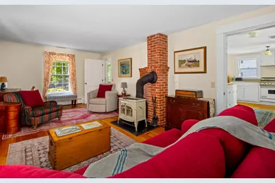 125 Russell Avenue, Rockport, ME 04856 - Photo 10