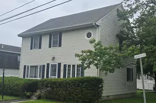 11 Surf Ave, York, ME 03909 - Photo 2