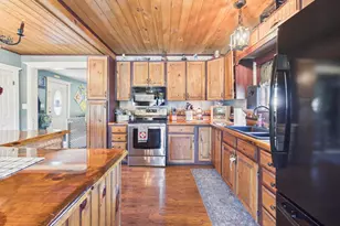 28 Silver St, Mars Hill, ME 04758 - Photo 6