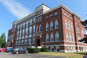 19 Wood St, Lewiston, ME 04240 - Photo 2
