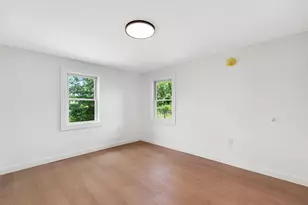 722 N Main St, Brewer, ME 04412 - Photo 16