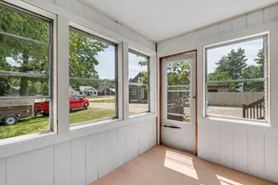722 N Main St, Brewer, ME 04412 - Photo 16