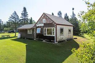 1895 Wagner Bridge Rd, Waldoboro, ME 04572 - Photo 8