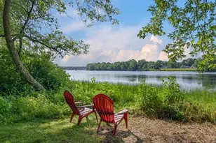 13 Green St, Topsham, ME 04086 - Photo 4