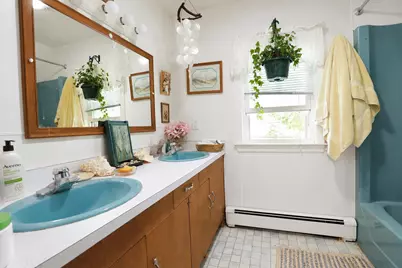 85 Dumont Avenue, Lewiston, ME 04240 - Photo 20