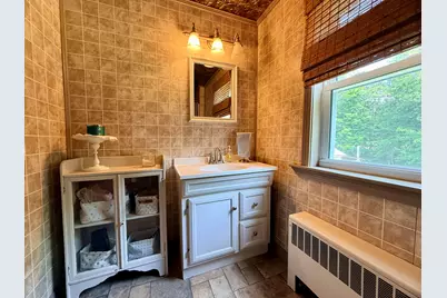 269 Main Street, Lincoln, ME 04457 - Photo 40