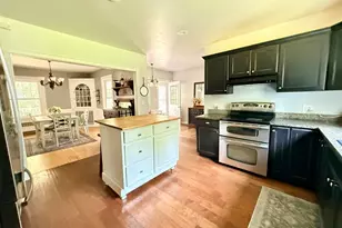 269 Main St, Lincoln, ME 04457 - Photo 10