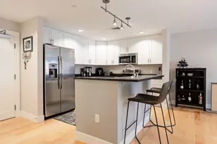 25 High St, Portland, ME 04101 - Photo 4