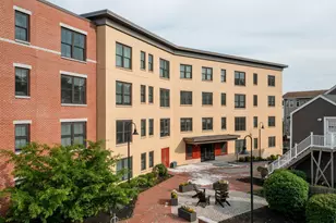 25 High St, Portland, ME 04101 - Photo 2