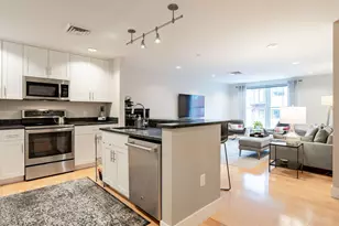 25 High St, Portland, ME 04101 - Photo 6
