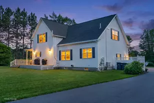 517 Blackstream Rd, Hermon, ME 04401 - Photo 8