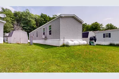 37 Village Drive, Lewiston, ME 04240 - Photo 26