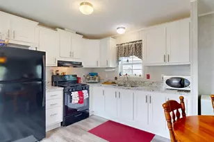 37 Village Dr, Lewiston, ME 04240 - Photo 8