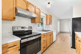 161 Grant St, Portland, ME 04101 - Photo 4
