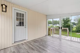 54 Glenwood Ave, Saco, ME 04072 - Photo 10