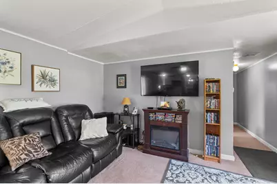 9 Long Avenue, Clinton, ME 04927 - Photo 18