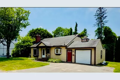 14 Howard Street, Mexico, ME 04257 - Photo 2