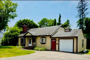 14 Howard St, Mexico, ME 04257 - Photo 2