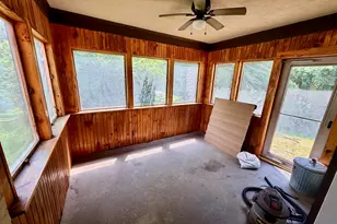 14 Howard St, Mexico, ME 04257 - Photo 14