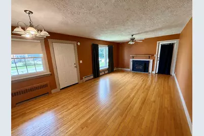 14 Howard Street, Mexico, ME 04257 - Photo 6
