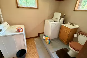 14 Howard St, Mexico, ME 04257 - Photo 16