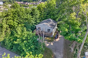 22 Spring St, Gardiner, ME 04345 - Photo 6